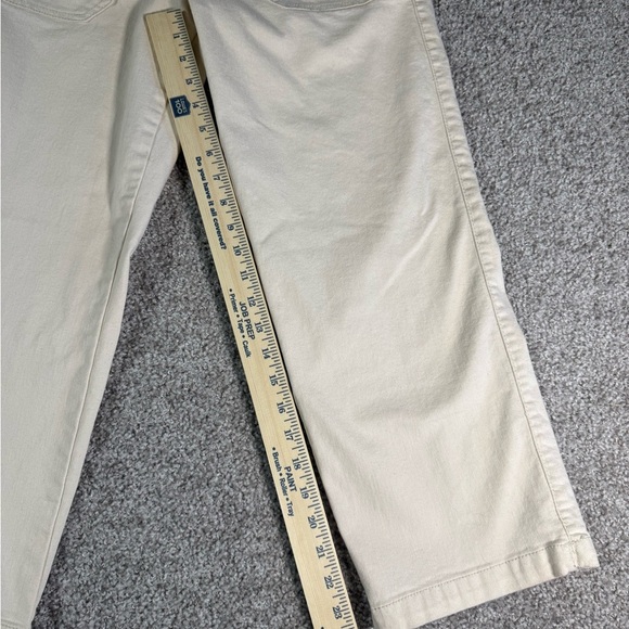 Like new! Time and Tru Cream Paperbag high waisted Waist Pants – Size 4 - Picture 4 of 6